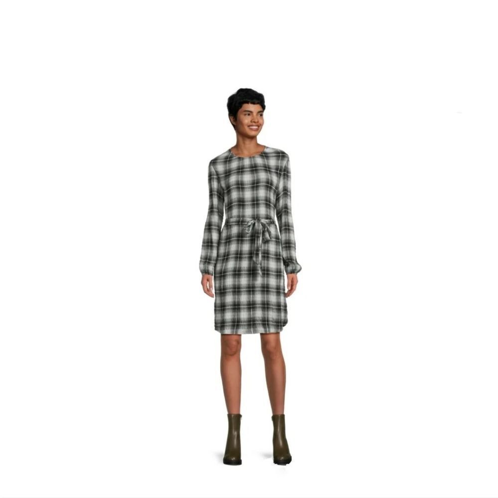🆕👗Time and Tru Belted Mini Dress